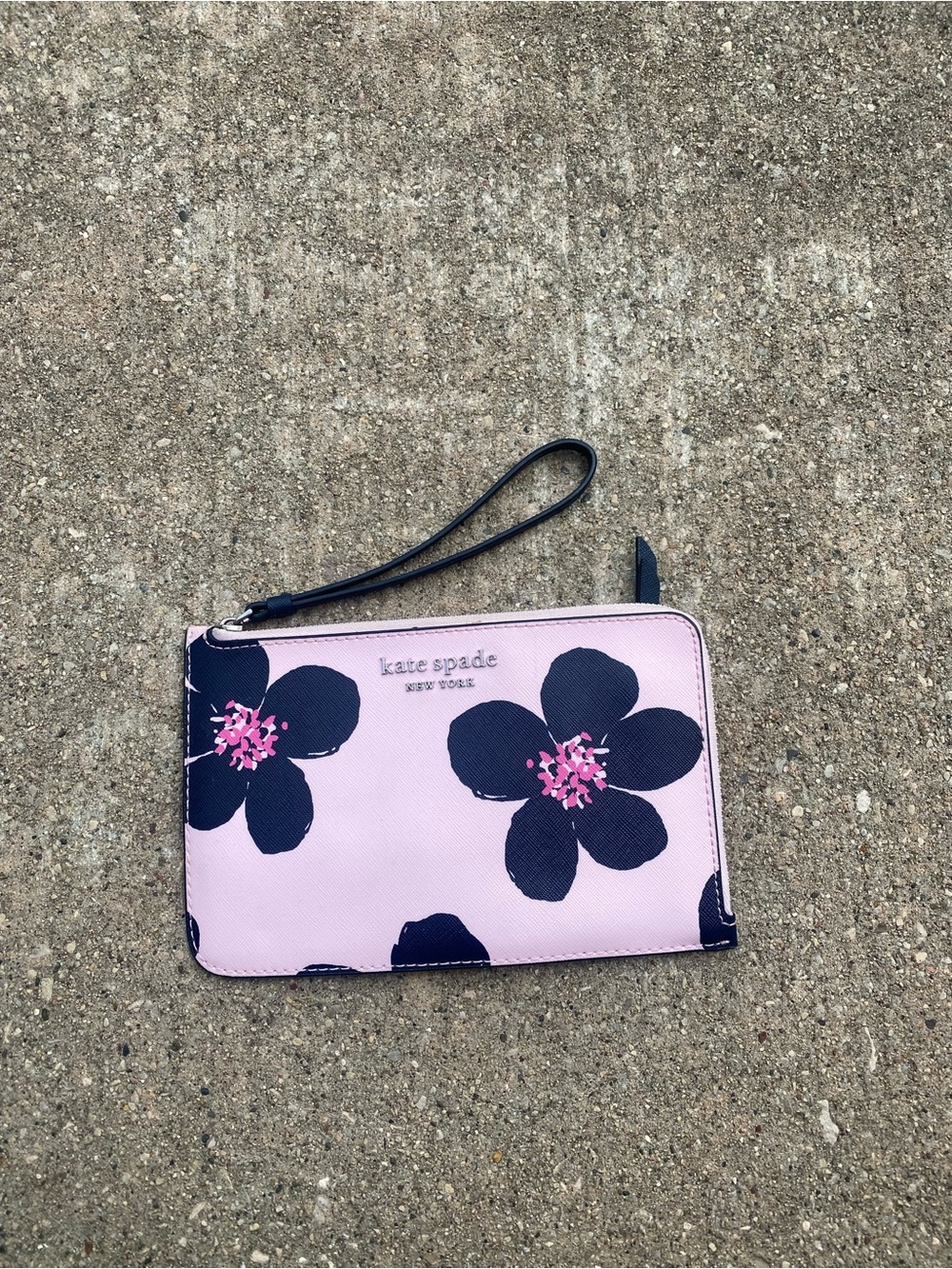 kate spade pink and navy floral wristlet
